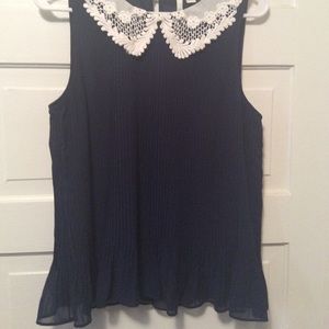 Lauren Conrad Peter Pan collar tank blouse